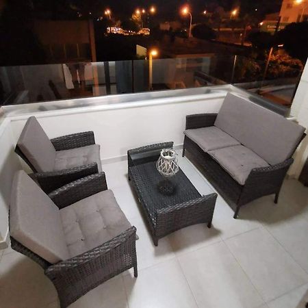 Tony'S Boutique Apartment لارنكا المظهر الخارجي الصورة
