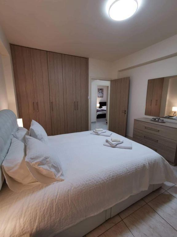Tony'S Boutique Apartment لارنكا المظهر الخارجي الصورة