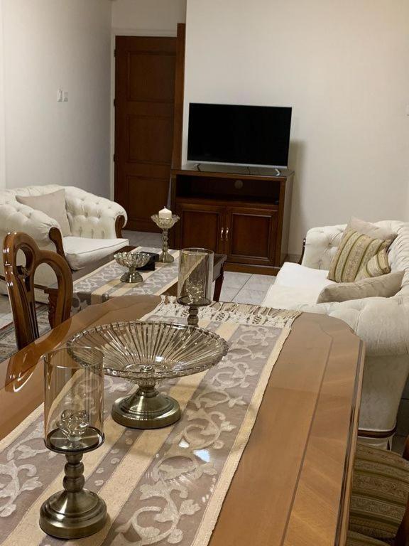 Tony'S Boutique Apartment لارنكا المظهر الخارجي الصورة